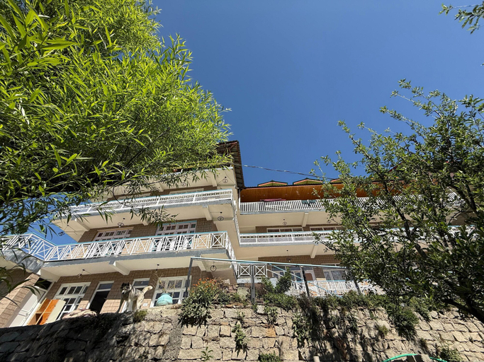 Exterior & Views 2, Hotel The Premium Villa Old Manali View, Kullu