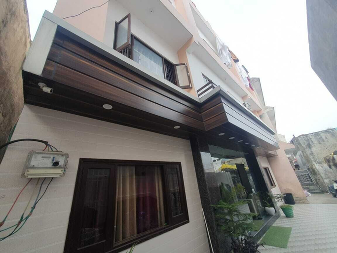 Exterior & Views 2, Hotel Shri Radha Niwas, Reasi