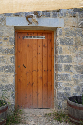 Room 3, Oliva Emerald Eco - Secluded Off-grid Vineyard Villa, Crete