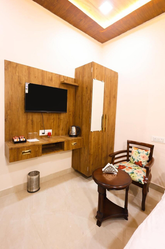 Others 5, Hotel Baba Kinaram Kutir, Varanasi