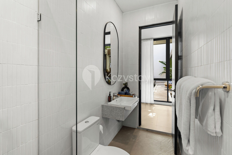 Bathroom 4, Elio Villa by Kozystay - Jimbaran, Badung