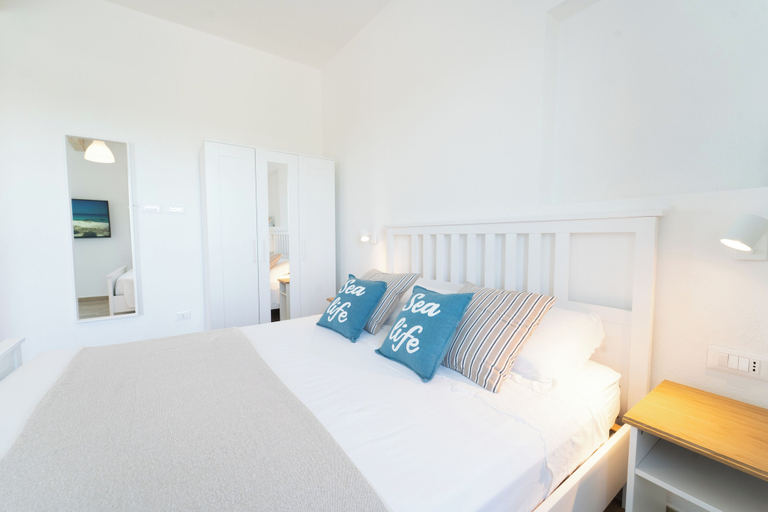 Bedroom 5, Velis - art & hospitality, Nuoro