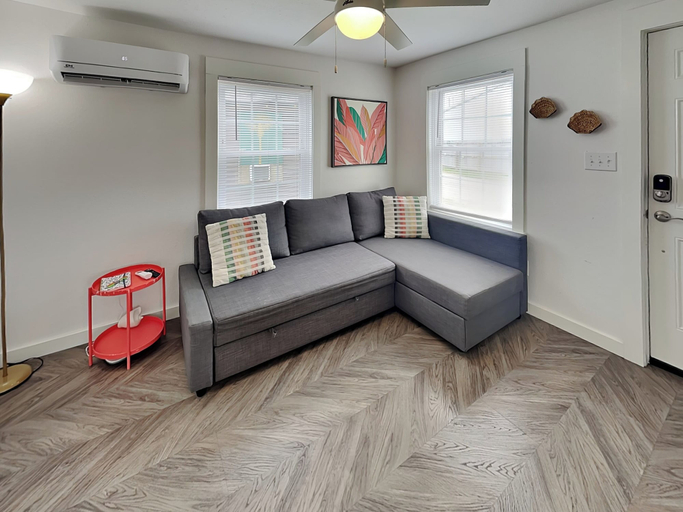 Others 5, Coral Cottage by Miss Kitty’s, Aransas
