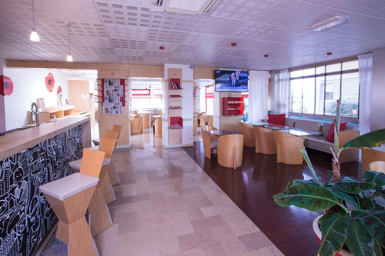 Public Area 3, ibis Saint Brieuc Yffiniac, Côtes-d'Armor