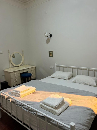 Others 5, Arada Ayvalık, Ayvalık