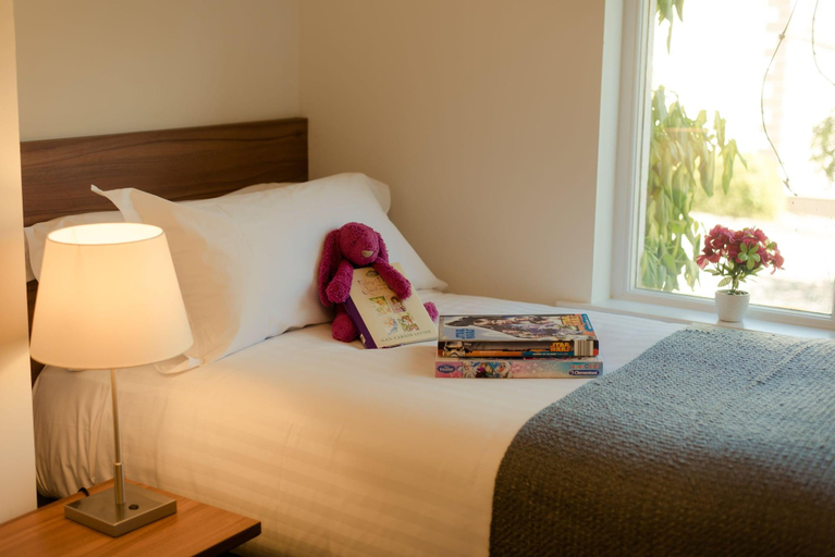 Bedroom 2, Tulfarris Hotel and Golf Resort