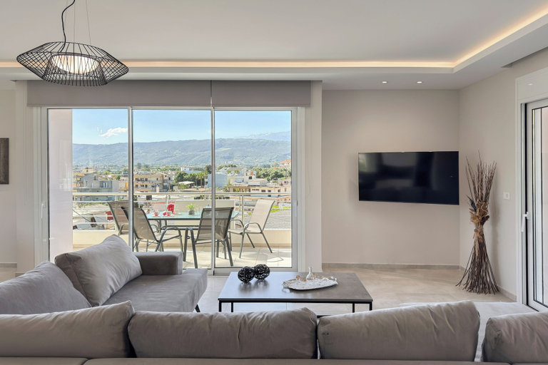 Others 5, Ardian's Home, Crete