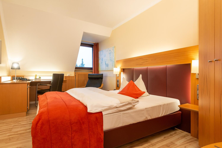 Bedroom 4, Avenon Privathotel Schwaiger Hof, Nürnberger Land