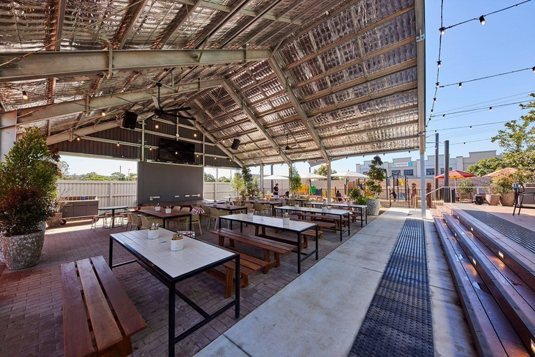 Food & Drinks 3, Coomera Lodge Hotel, Gold Coast
