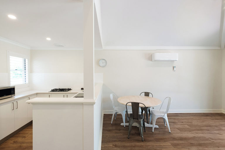 Dining Room 4