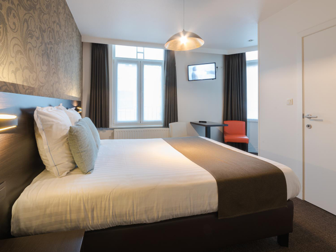 Others 3, Hotel Kristoffel, West-Vlaanderen