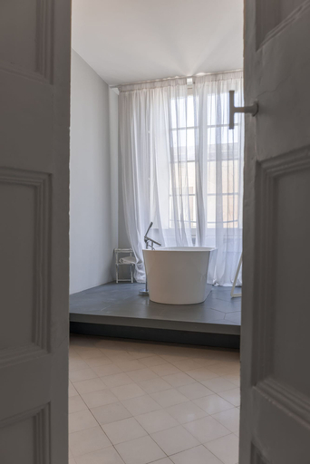 Room 4, Cozy Elegant 2BR Apartment