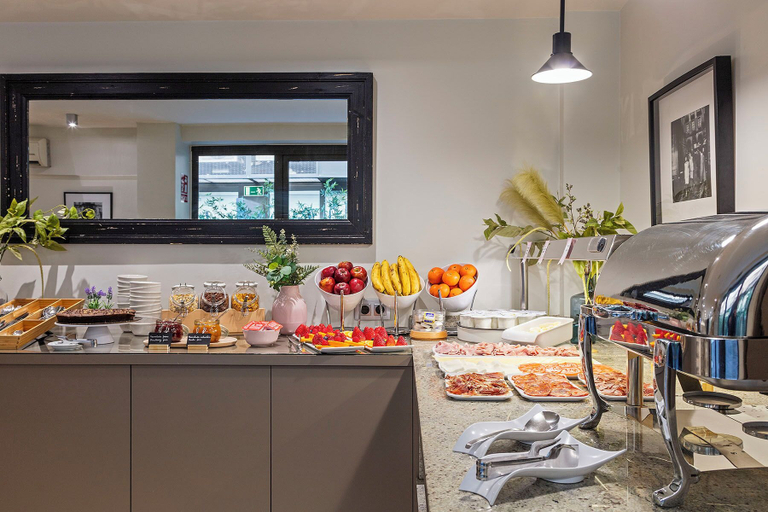 Food & Drinks 5, Aparthotel BCN Montjuic, Barcelona