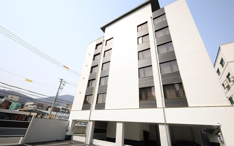 Exterior & Views 2, Denbastar Hotel-Kyungnam University Branch, Masan