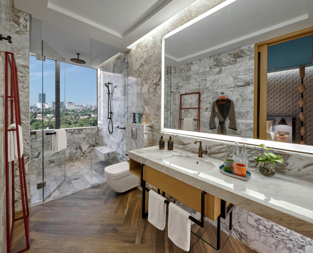 Bathroom 4