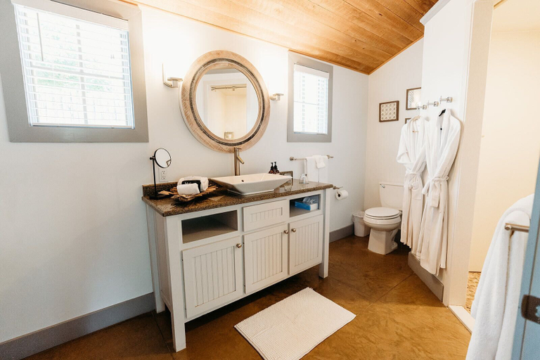 Bathroom 3, Hill Country Herb Garden, Gillespie