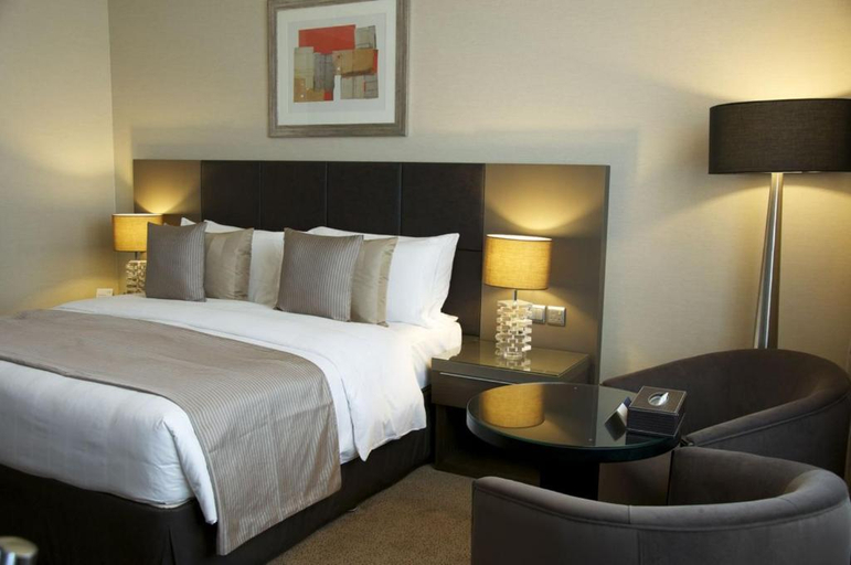 Bedroom 3, Ramada by Wyndham Abu Dhabi Downtown, Abu Dhabi City