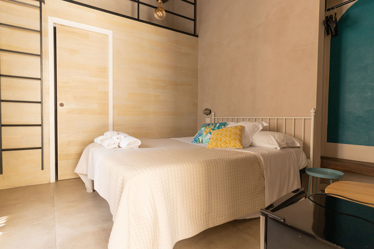 Bedroom 2, Civico 50, Napoli