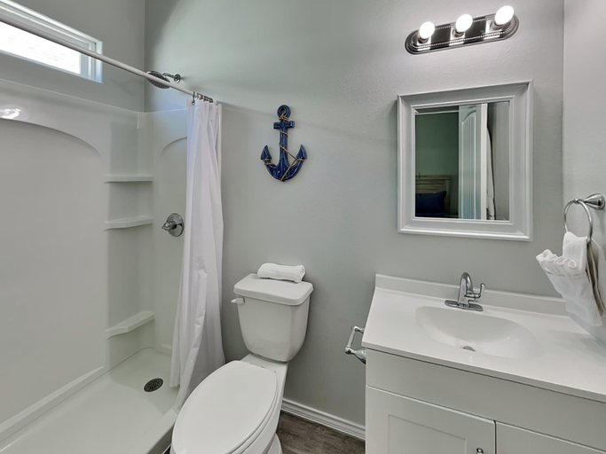 Bathroom 3, Come And Catch It by Miss Kitty’s, Aransas