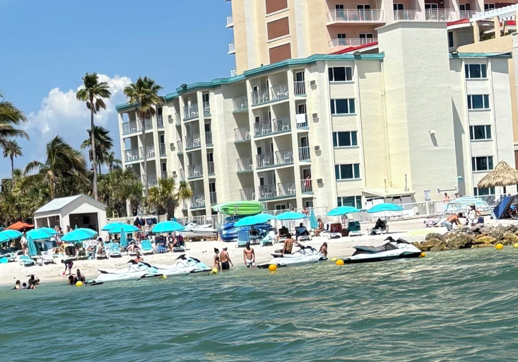 Exterior & Views 2, Gulfview Hotel on the Beach, Pinellas