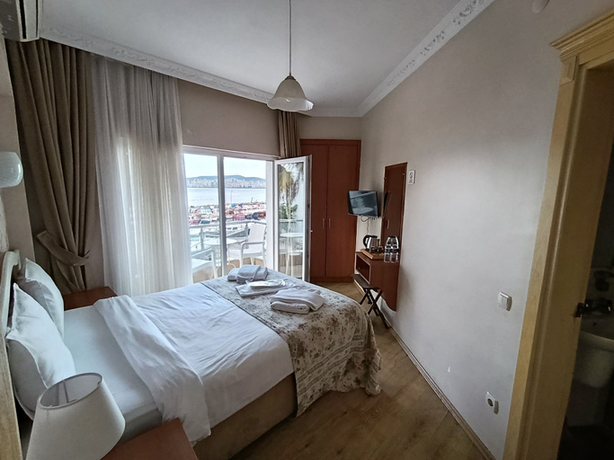 Bedroom 2, Ada Sahil Otel, Adalar
