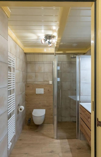 Bathroom 4, Lovely Holiday Home in Texel Near Sea, Texel