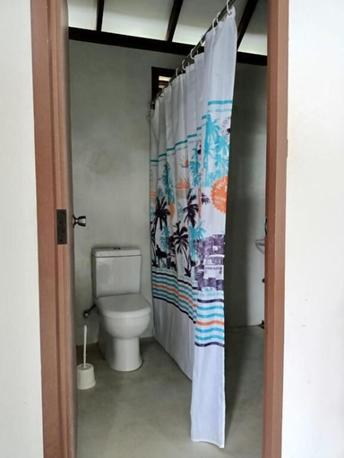 Bathroom, Palm Beach Resort Ceylon, Nallur