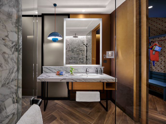 Bathroom 2