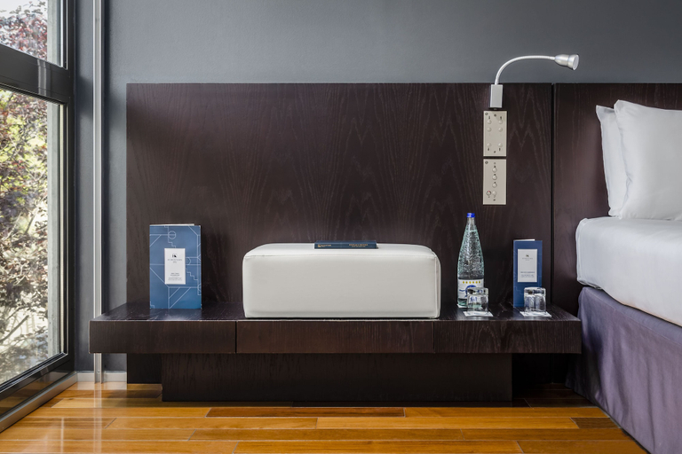 Bedroom 3, Ikonik Angli, Barcelona