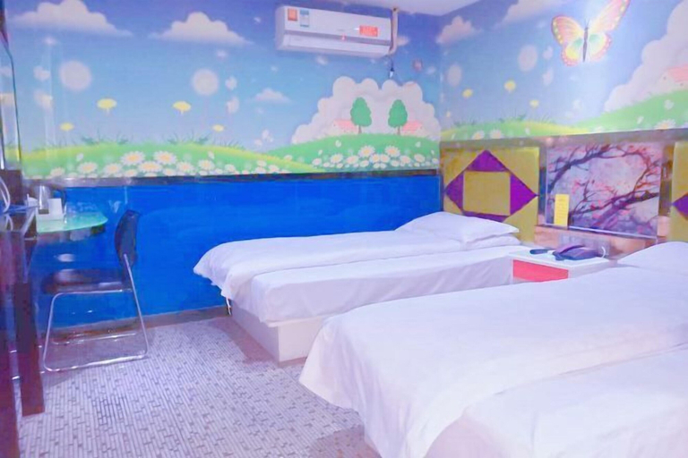 Bedroom 2, Yuedi Hotel, Shanghai