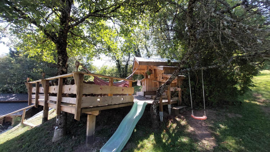 Others 3, Yourtes Olachat proche Annecy, Haute-Savoie