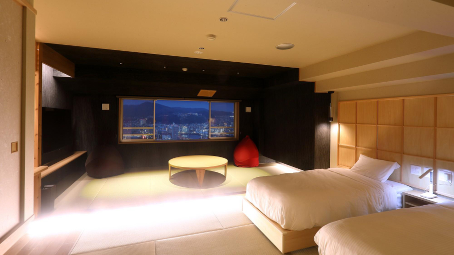 Bedroom 4, Nagasaki Sky Hotel, Nagasaki