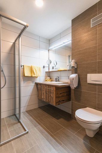 Bathroom 4, Hotel Der Schmittenhof, Zell am See