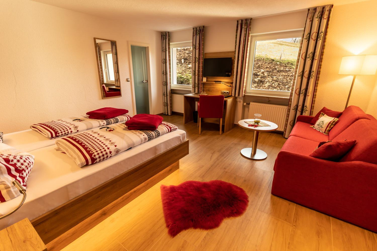 Bedroom 2, Landhotel Kuhler Grund, Bergstraße