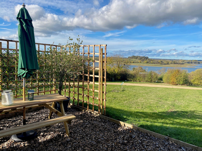 Others 2, Shepherd Hut Rutland Water, Rutland
