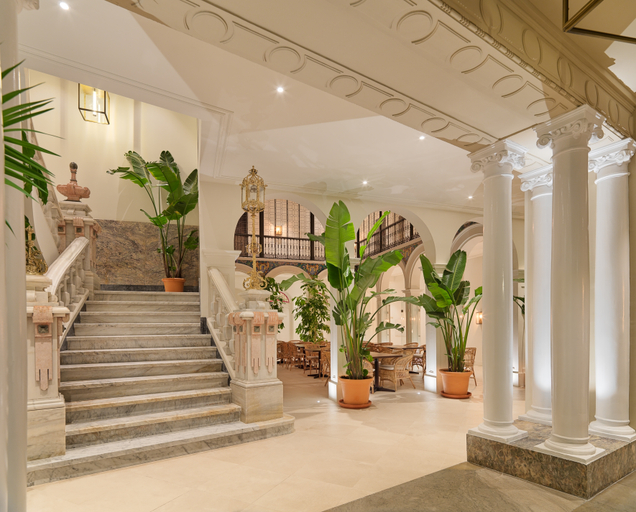 Public Area 4, H10 Palacio Colomera, Córdoba