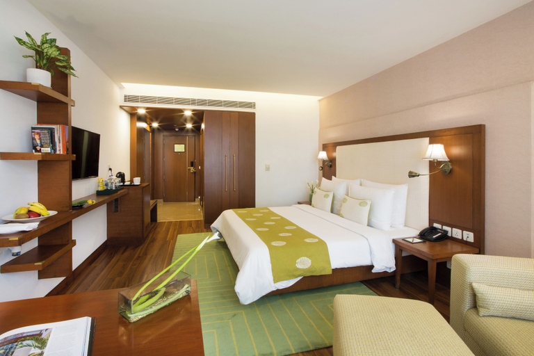 Bedroom 4, DLF Club 5, Gurgaon