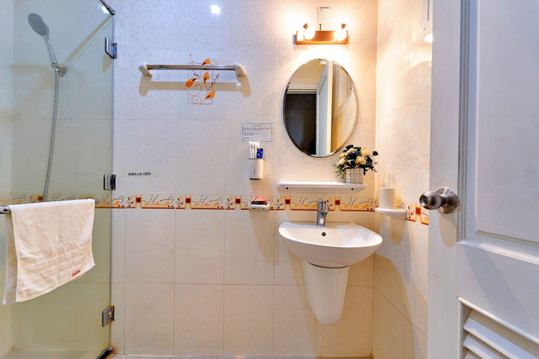 Bathroom 3, S79 Bao Khoi Hotel, Vũng Tàu