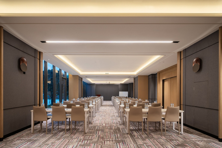 Business Facilities, Suisse place Jiading Shanghai, Shanghai
