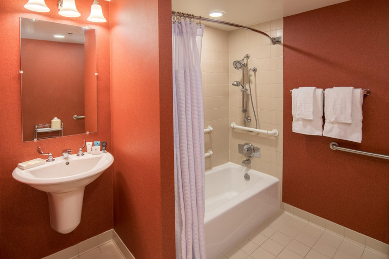 Bathroom 4, Crowne Plaza Cabana Hotel By IHG, Santa Clara
