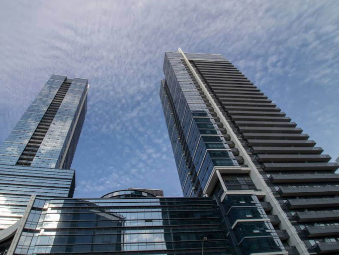 Exterior & Views 2, The Greenville Deluxe Suites & Towers, Toronto