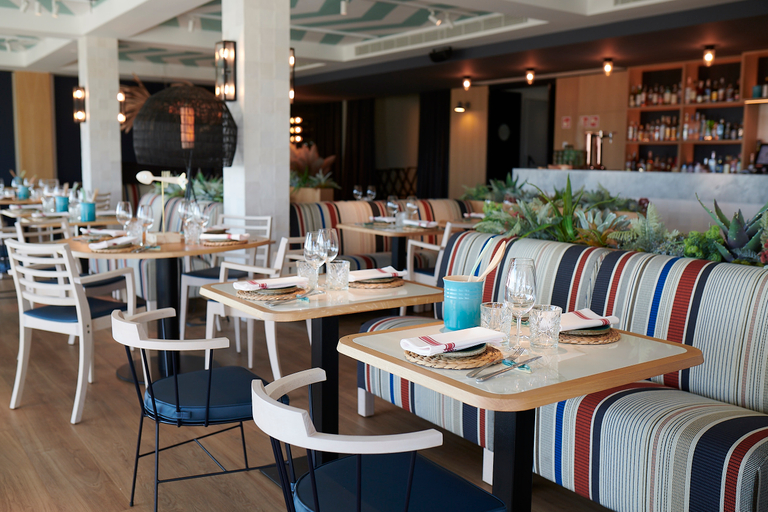 Food & Drinks 5, Apartamentos Playa De Castelldefels, Barcelona