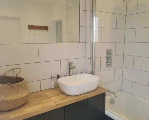 Bathroom 4, Iona Bracklesham Bay, West Sussex