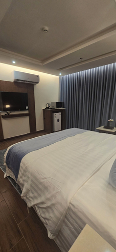 Others 2, Pestana hotel 5, Riyadh