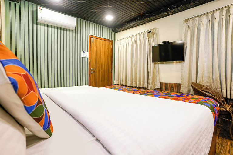 Bedroom 2, FabHotel Malali Residency, Mumbai Suburban