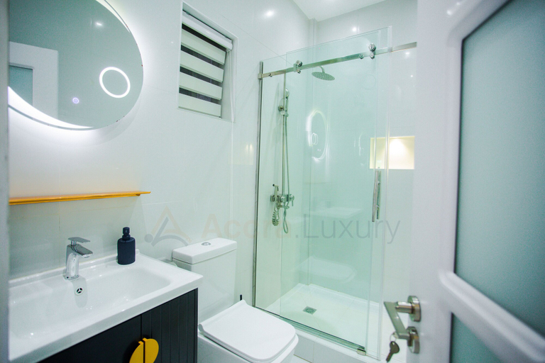Bathroom 5, Accra Luxury Apartments @ Silicon Square, Accra