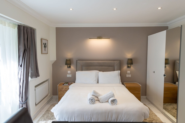Bedroom 3, Marylebone Executive Apartments, London