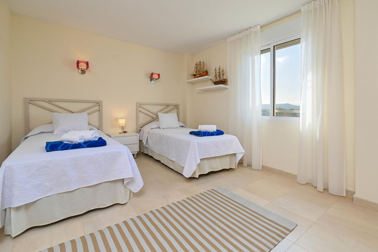 Room 5, Golden Beach II in Platja de l Arenal, Alicante