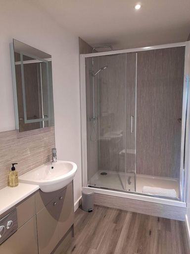 Bathroom 3, The Rowan Tree Country Hotel, Highland
