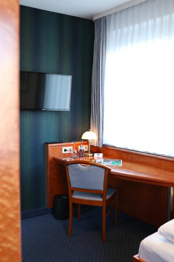 Bedroom 4, Hotel Württemberger Hof, Reutlingen